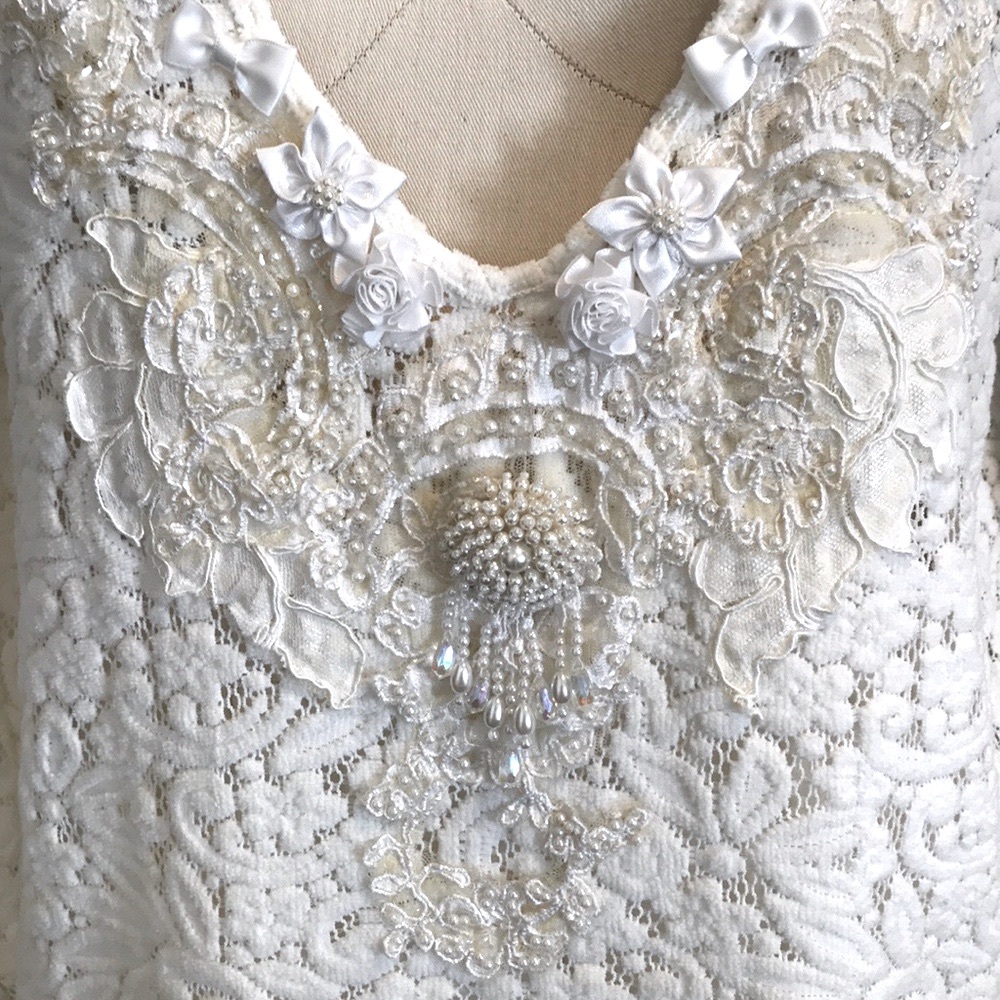 Top~Pearl Beaded “Work Of Art”/ Host Pick - Picture 5 of 5